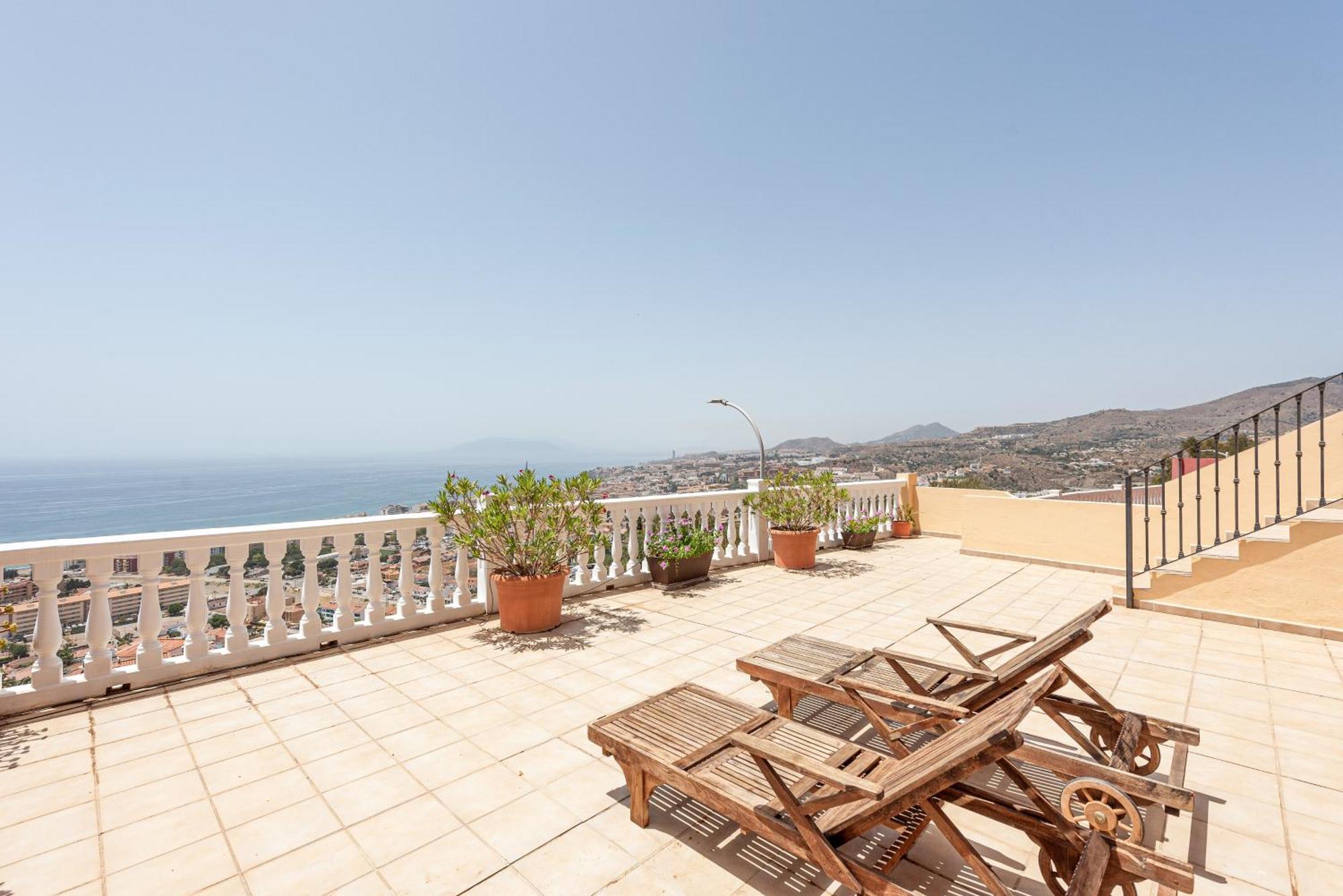 Casa Con Vistas De Lujo Frente Al Mar Villa Torre de Benagalbon Luaran gambar